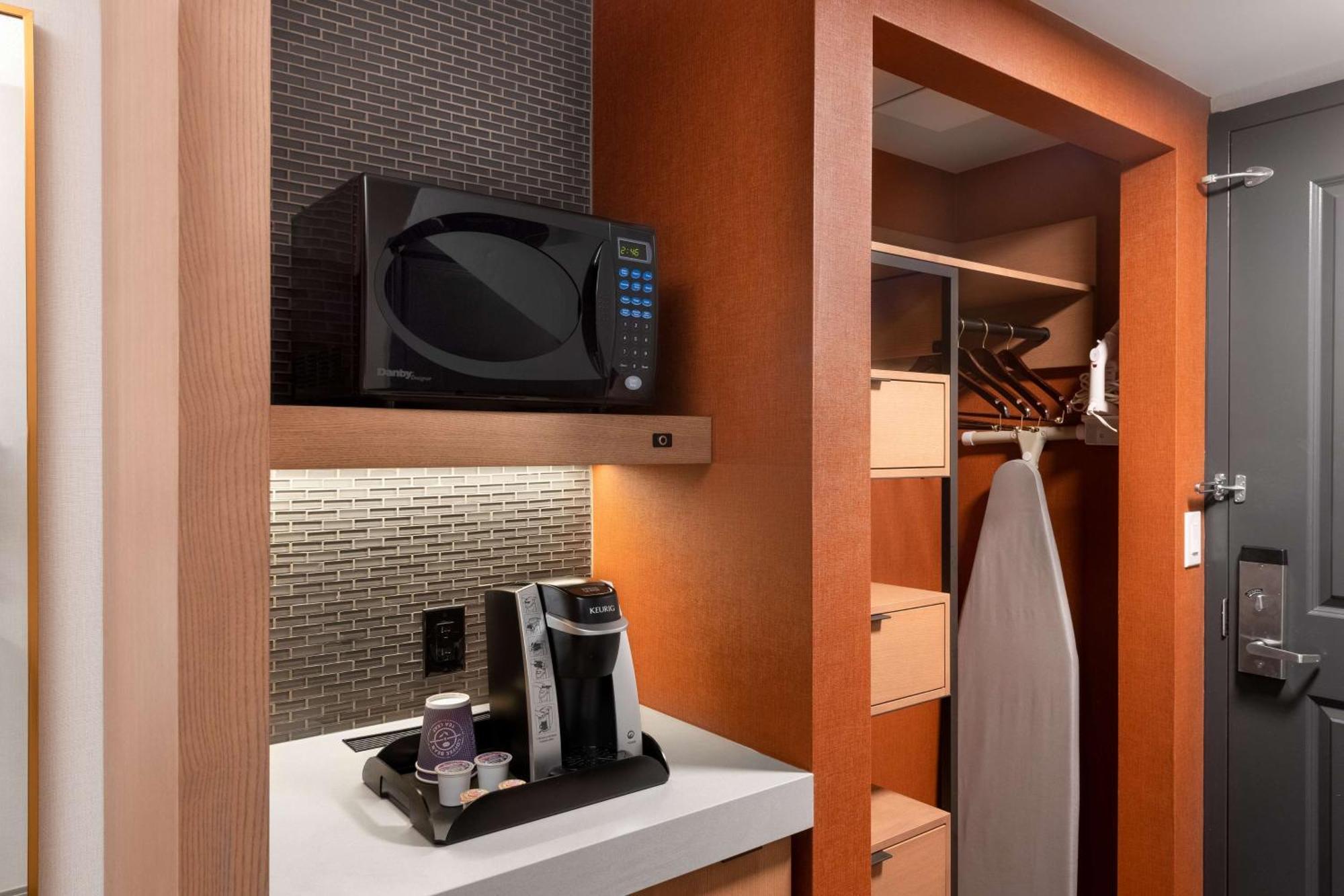 Suite con bañera de hidromasaje - Cama extragrande