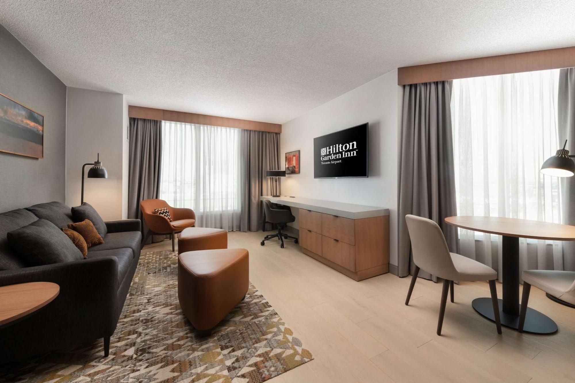One-Bedroom King Suite,1687460869:JPEG